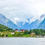 What is “Norway in a Nutshell”?