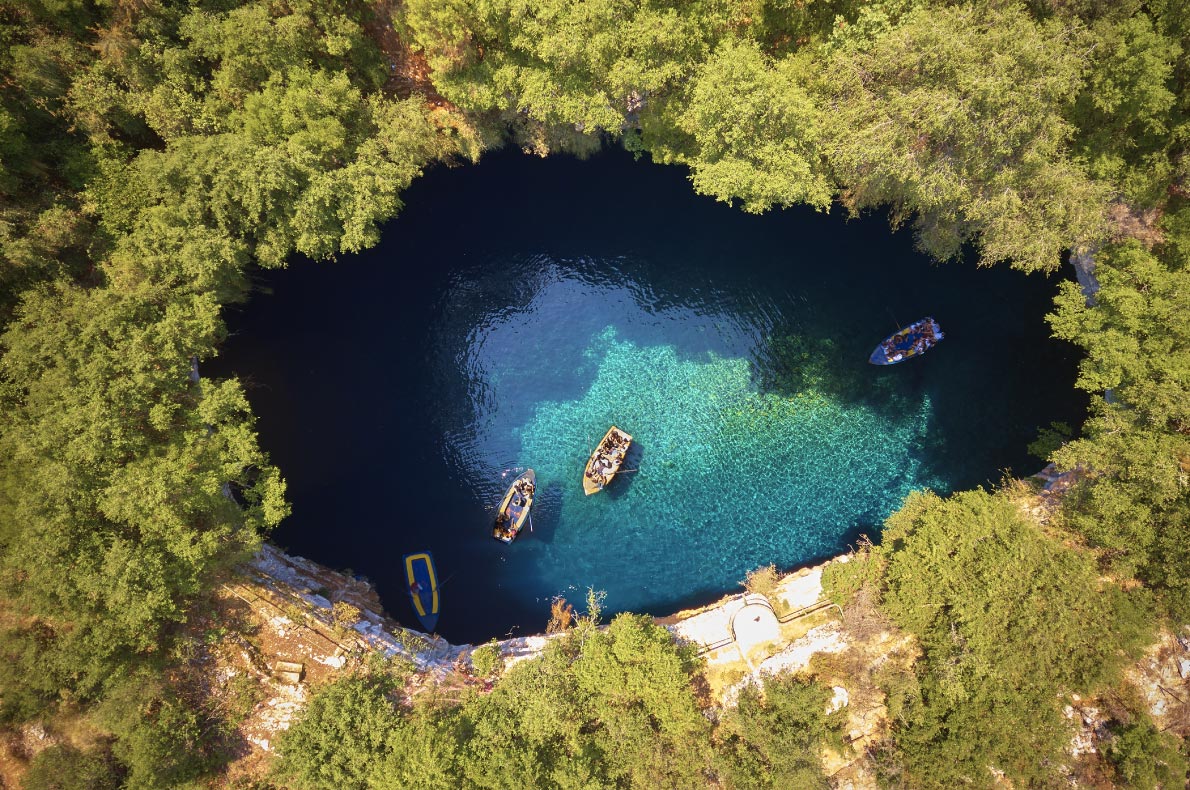 hidden place in greece